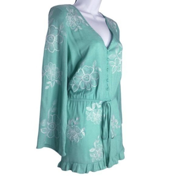 Chelsea & Violet Long Sleeve Embroidered Romper Sz XS - Picture 4 of 14